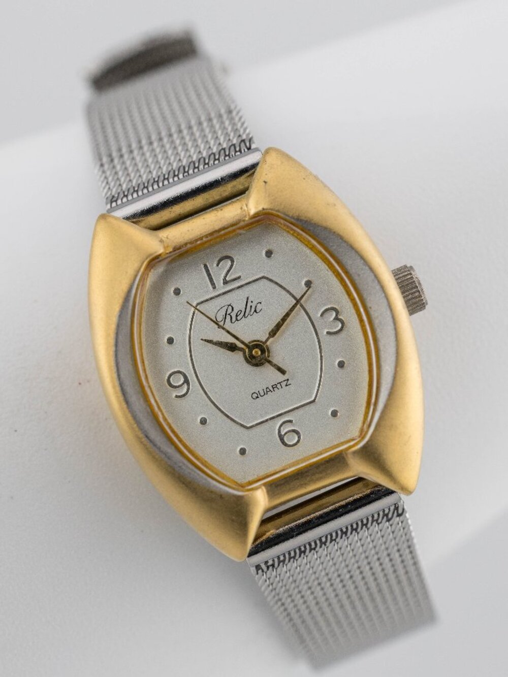 Vintage Relic ZR15165 Three-Hand Quartz Analog Women's Watch New Battery